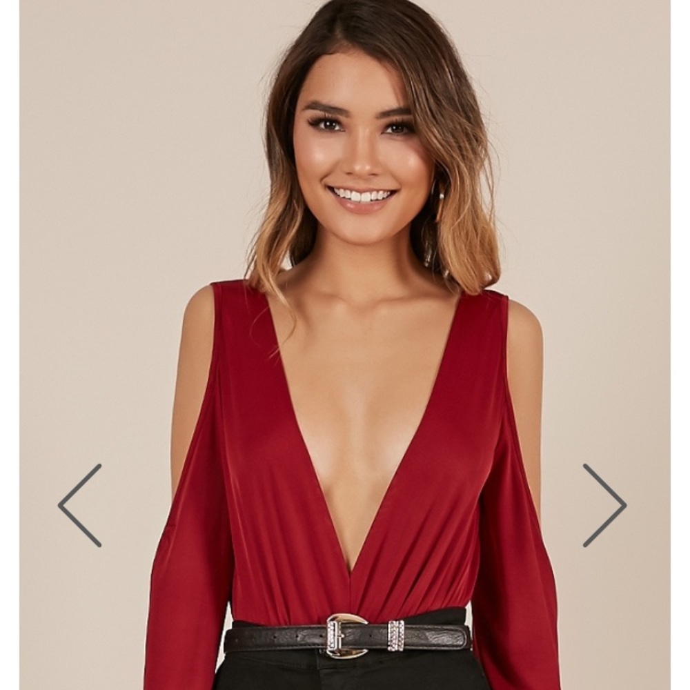 Showpo plunging bodysuit wine colored